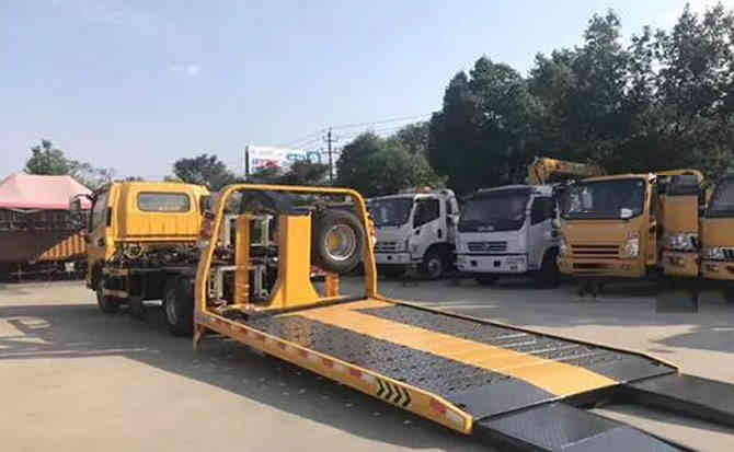 孙吴汽车中途维修案例